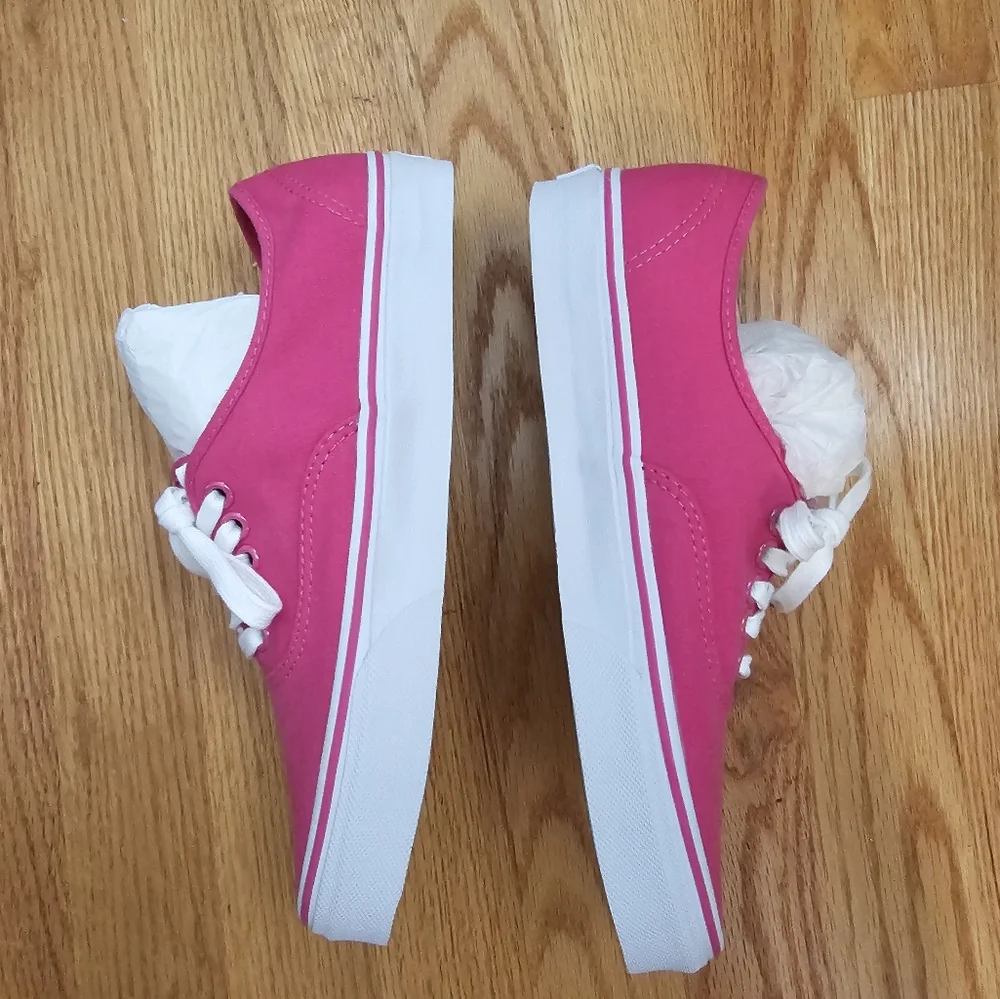 Shoes - Picture 3 of 5